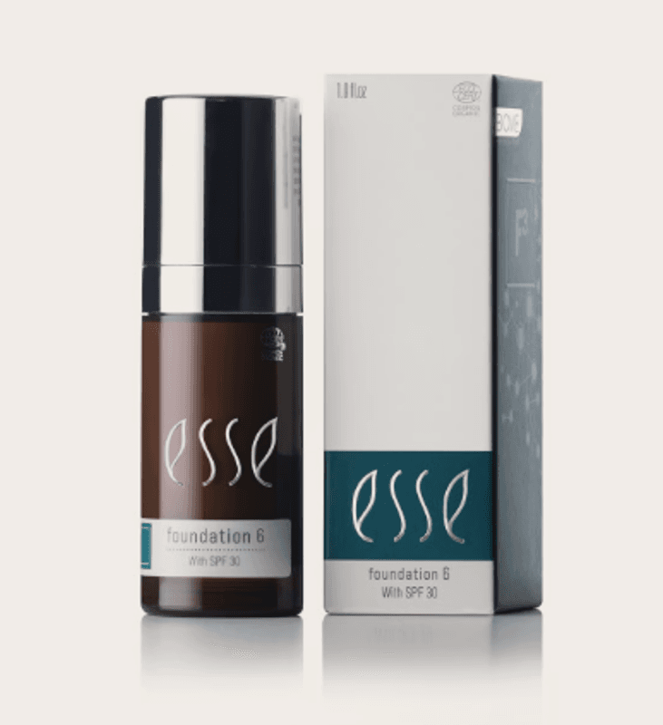 Esse Foundation - Colour No.6